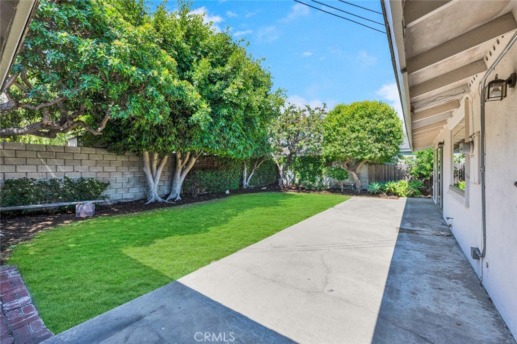 2931 Salmon Drive