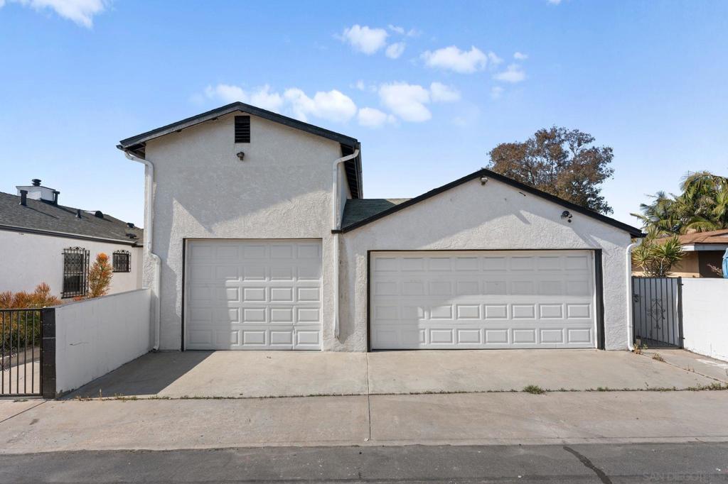 407 43rd St.