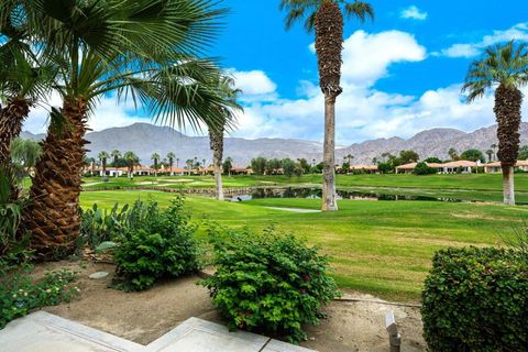 Photo of 55325 Laurel Vly, La Quinta, CA 92253 (MLS # 219135805DA)