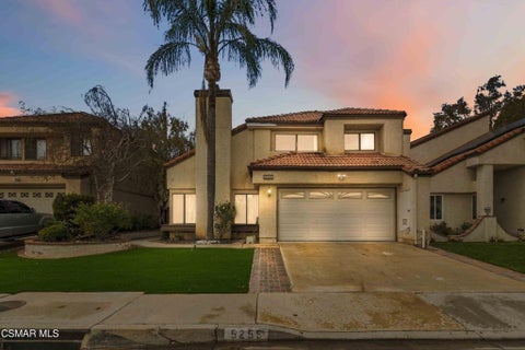 Photo of 5255 Rainwood Street, Simi Valley, CA 93063 (MLS # 226005057)