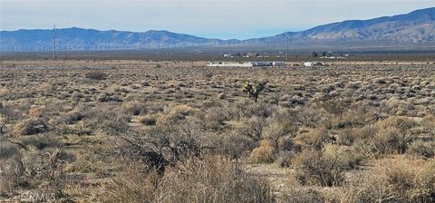 Photo of 0 97TH ST W, Rosamond, CA 93560 (MLS # SR25237313)
