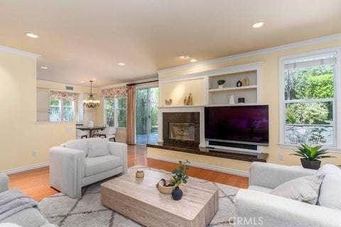 Tiny photo for 7259 Glenhaven Court, West Hills, CA 91307 (MLS # SR26068793)
