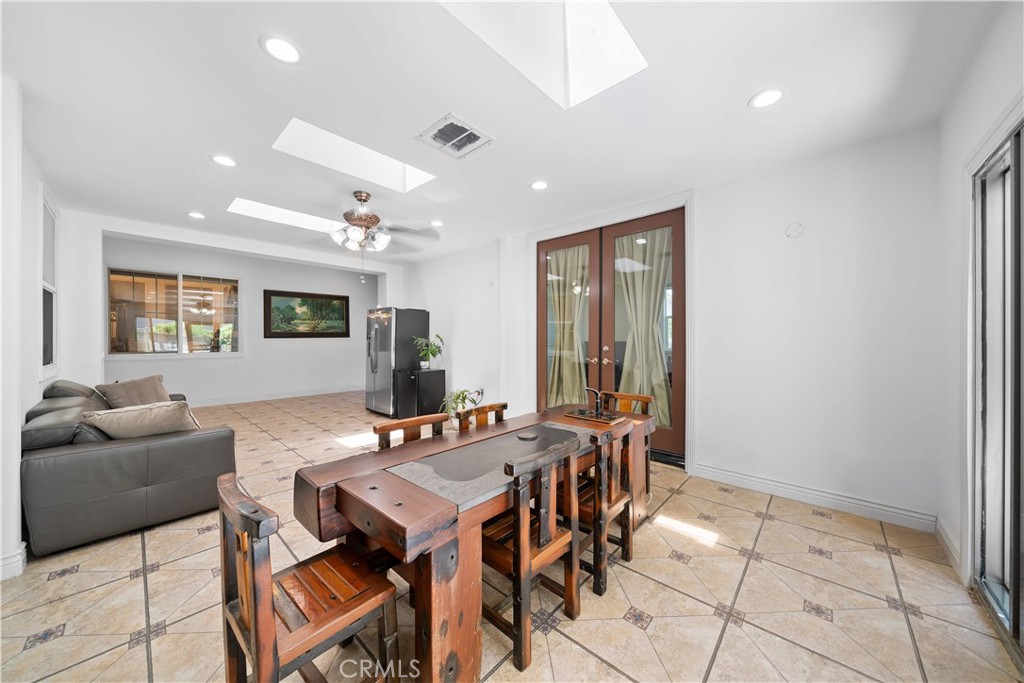 6829 Birmingham Drive