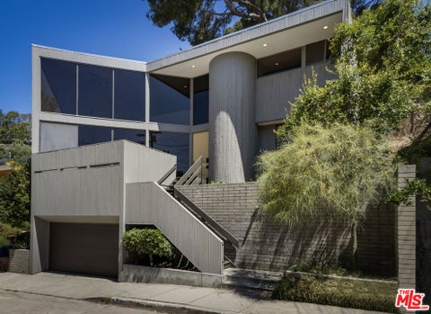 Photo of 3035 Windsor Avenue, Los Angeles, CA 90039 (MLS # 26861559)