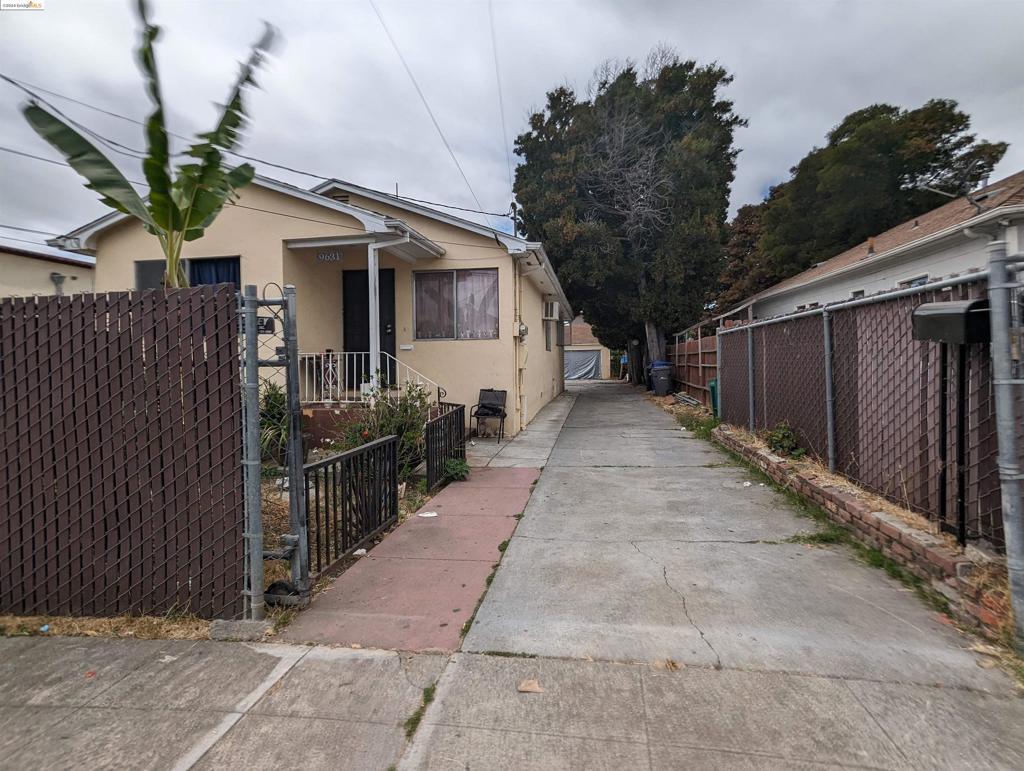 2 houses on 1 large lot. 2 bedroom 1 bath in front, 1 bedroom, 1 bath in the rear. Separate meters for PG&E. Basement in the front house. Long driveway. Potential for possible ADU. AS IS sale. Great buy!
