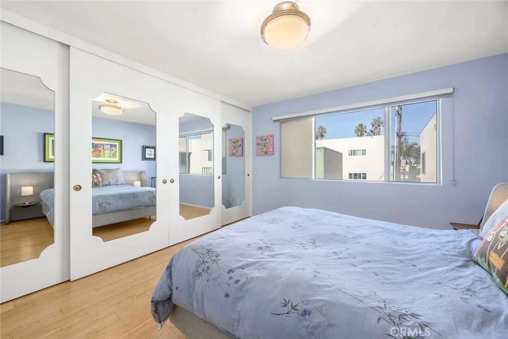 Long Beach, California 90803, United States, 1 Bedroom Bedrooms, ,1 BathroomBathrooms,Residential,Active,238877