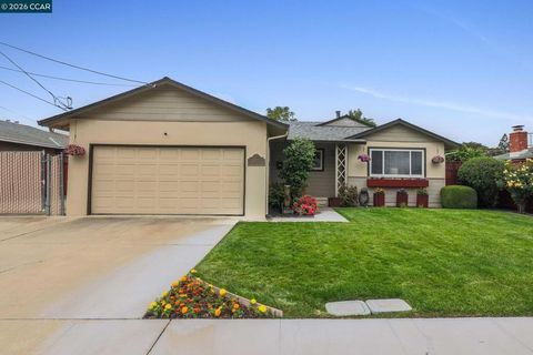 Photo of 847 Ryan Ct Ct, Concord, CA 94518 (MLS # 41132034)