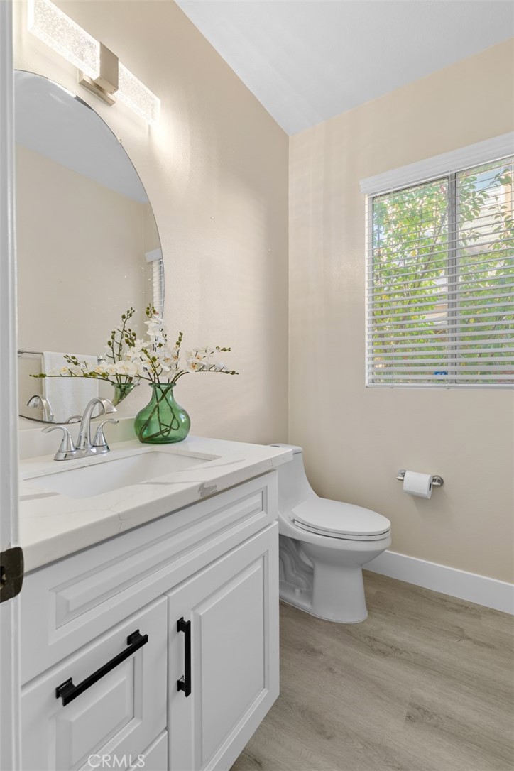Lorie - Residential