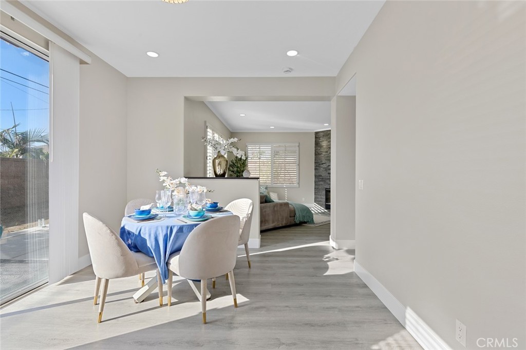 Lorie - Residential