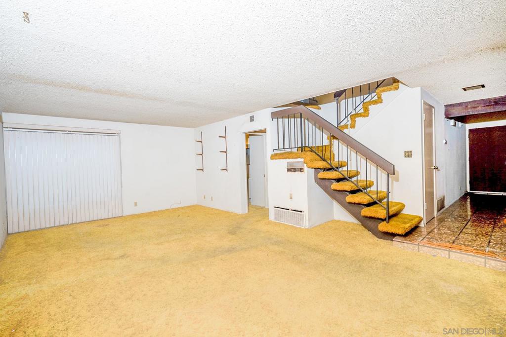 Mira Mesa - Residential