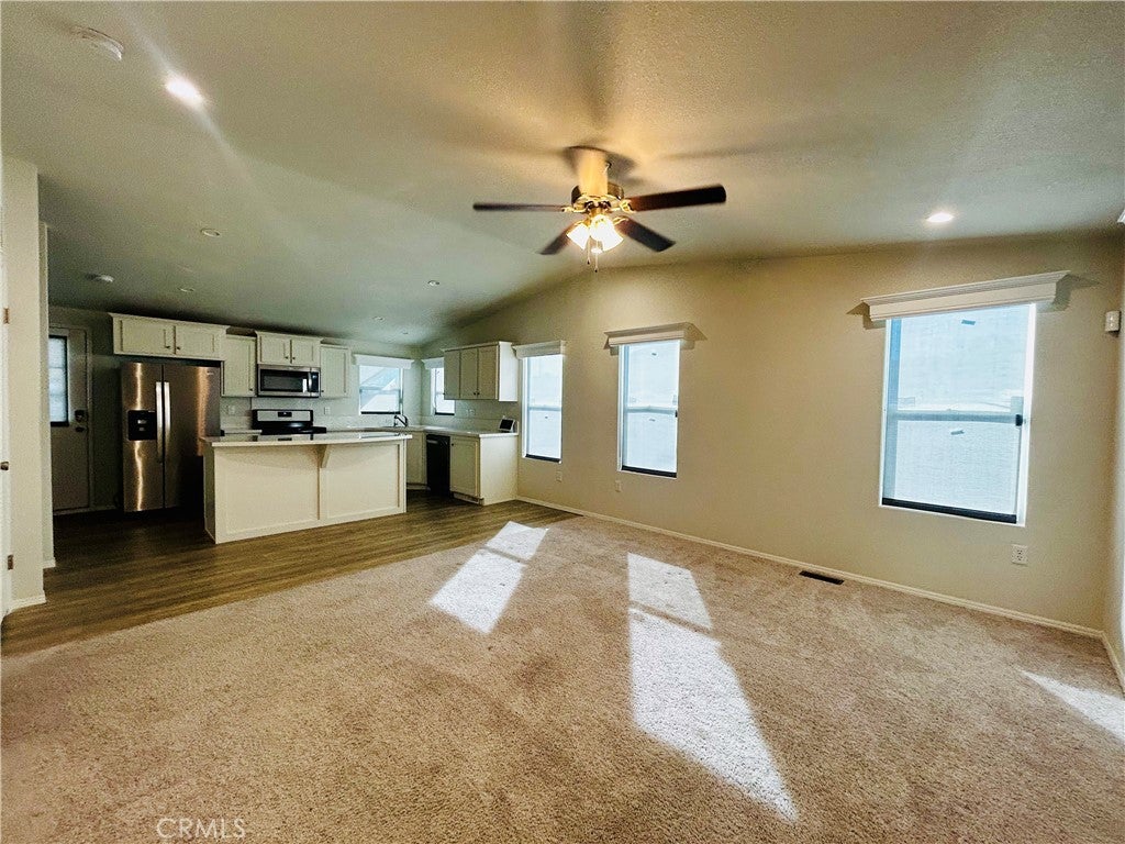 24 Coolidge Drive 24