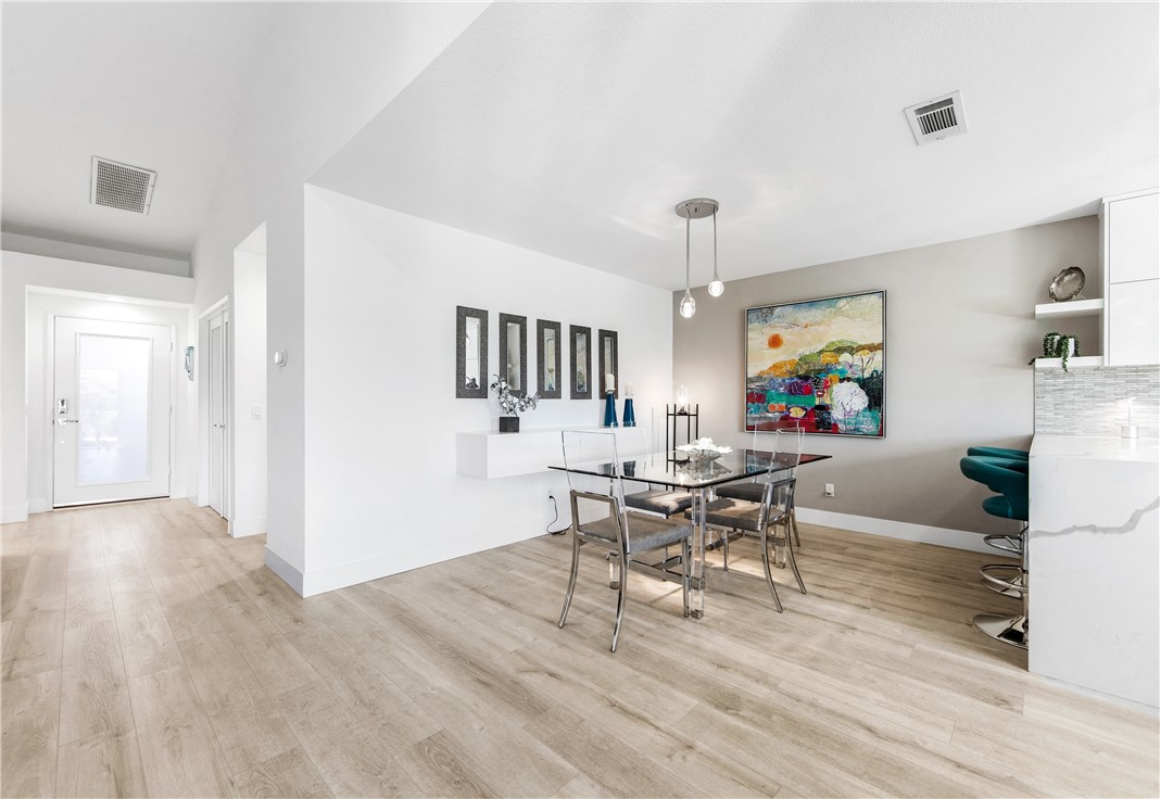 Oasis Country Club (32414) - Residential