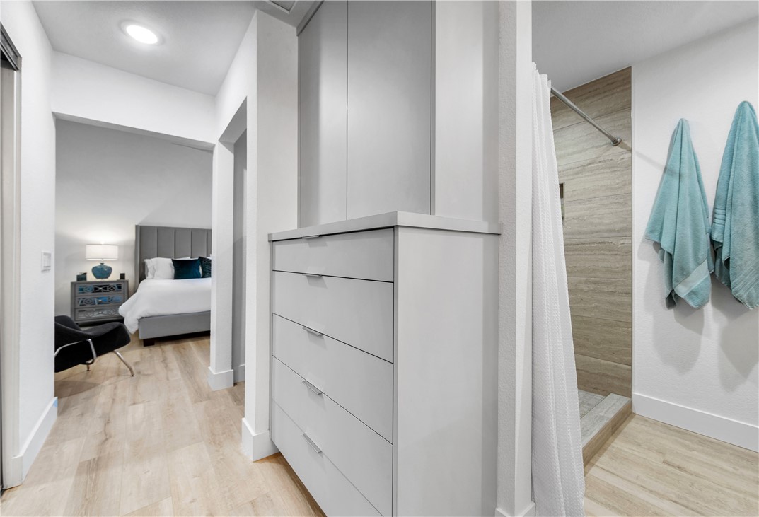 Oasis Country Club (32414) - Residential