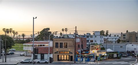 Photo of 179 -181 Culver Blvd, Playa Del Rey, CA 90293 (MLS # SR25245654)