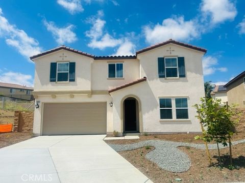 Photo of 30288 Laviste Court, Murrieta, CA 92563 (MLS # SW26045186)