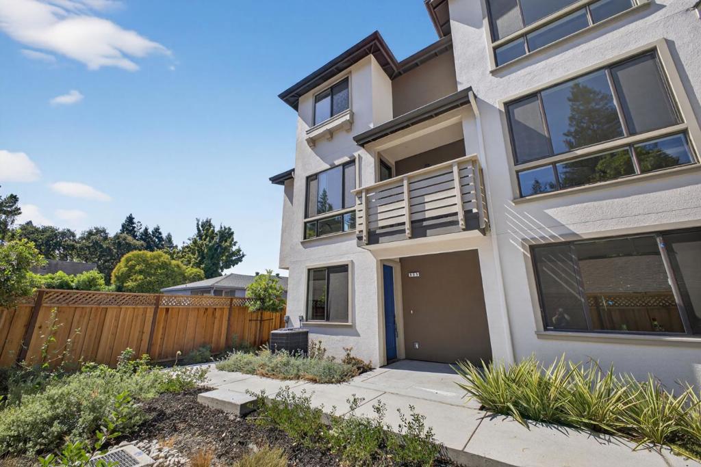 955 Woodside Road, Redwood City CA 94061