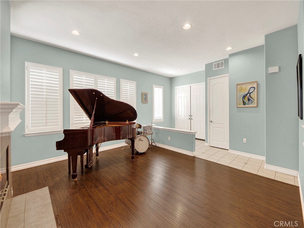 Sunset Heights (SUNSH) - Residential