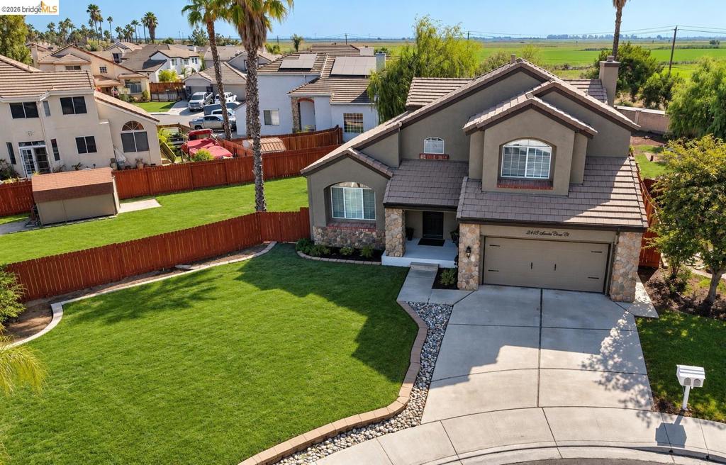 2413 Santa Cruz Ct