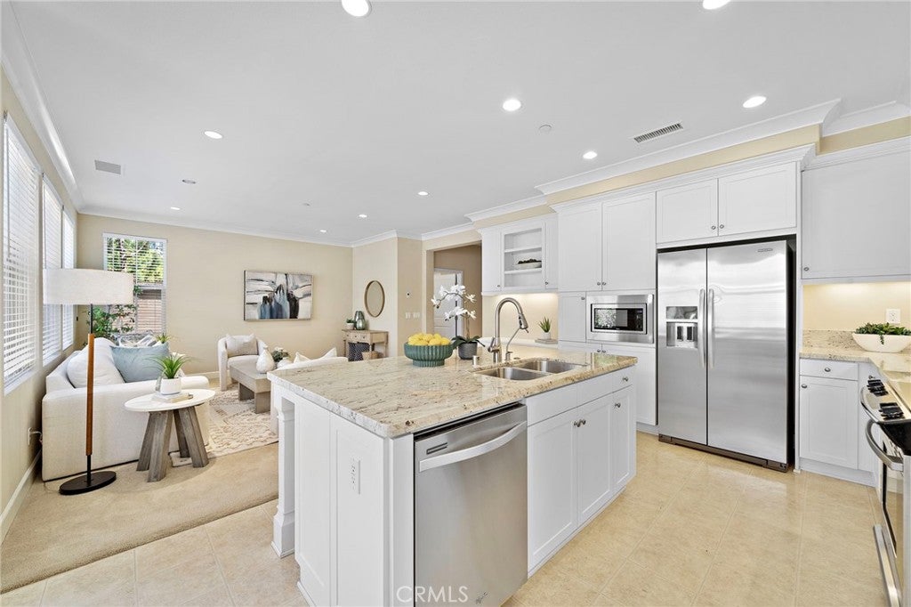41 Coleridge, Irvine CA 92620