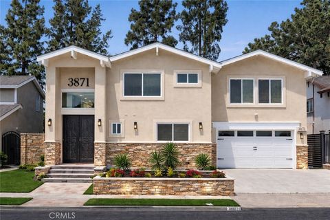 Photo of 3871 Hendrix Street, Irvine, CA 92614 (MLS # OC26059620)
