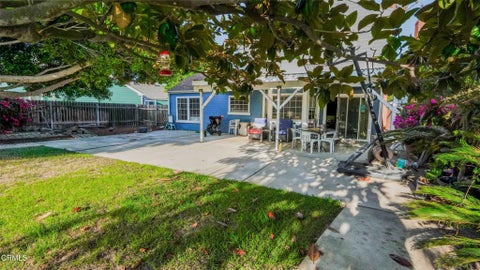 Tiny photo for 1977 El Cajon Circle, Oxnard, CA 93035 (MLS # V1-38206)