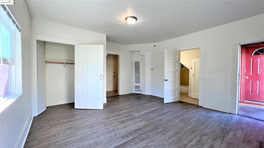 PILL HILL - Residential Lease