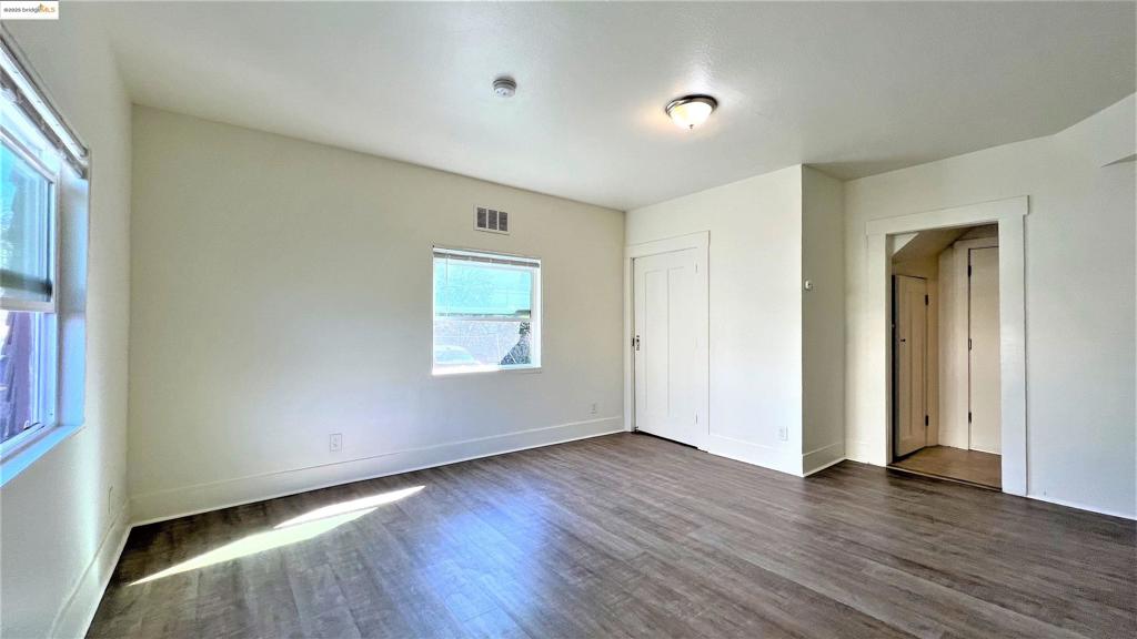 PILL HILL - Residential Lease
