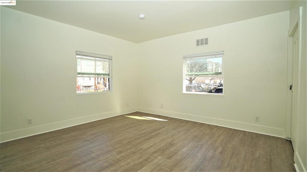 PILL HILL - Residential Lease