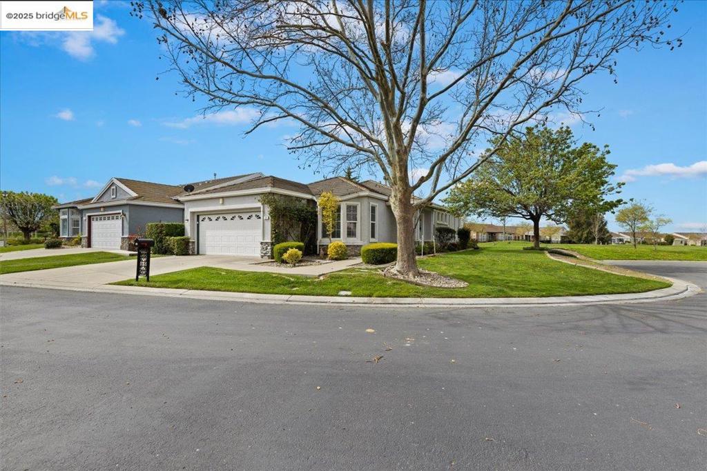 LOCATION IS EVERYTHING !! Where are you going to find a home, on the course in a gated community for $422K in the Bay Area? End of a court and on the course. this home is ideally located w/ the patio facing the fairway. Great place to BBQ & Cocktail looking out at the 15th tee box. Beautiful 2 bed 2 bath with additional office/Den. Not to worry about arrant golf balls, they're driving AWAY from the property. Beautiful community Gym, w/ Indoor Pool, Cafe. Bocce Ball & Tennis Courts located around the community. Private security gate for peace of mind.