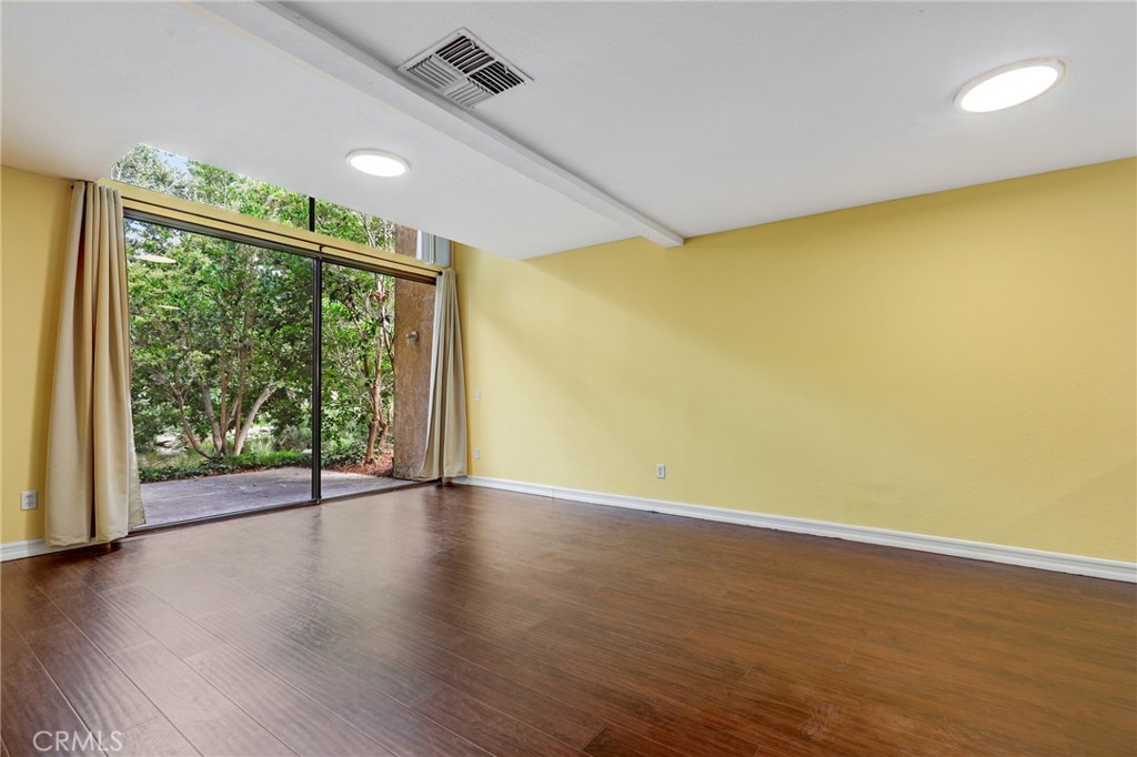 The Lakes (LK) - Residential