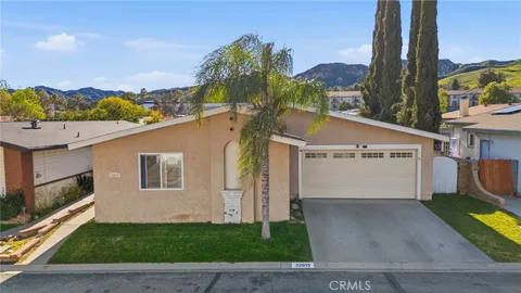 32015 Quartz Ln, Castaic, CA 91384 - MLS#: DW26050140