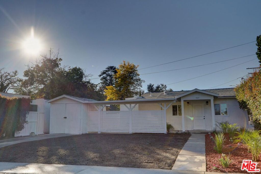 507 Sinaloa Avenue