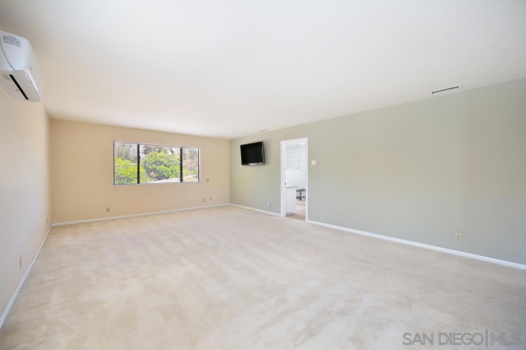 Ramona - Residential