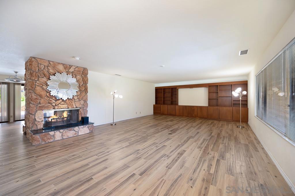 Ramona - Residential