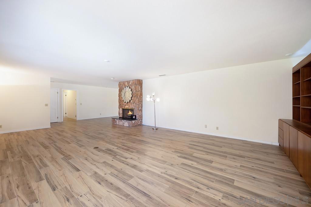 Ramona - Residential