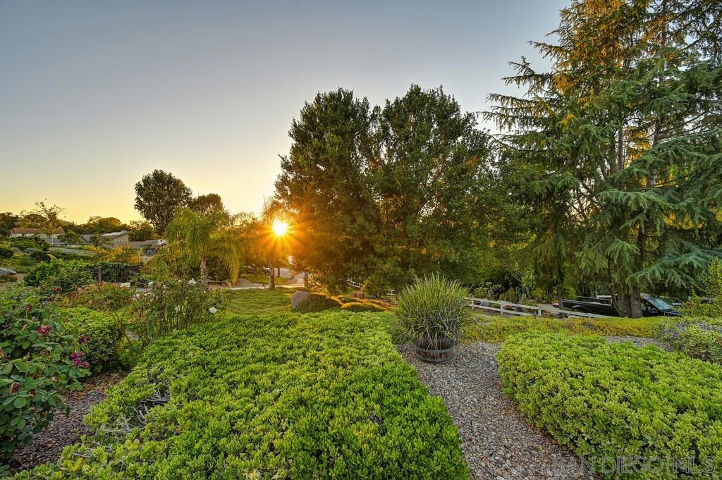 Ramona - Residential