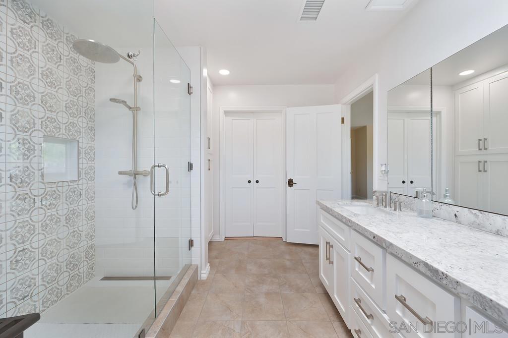 Ramona - Residential