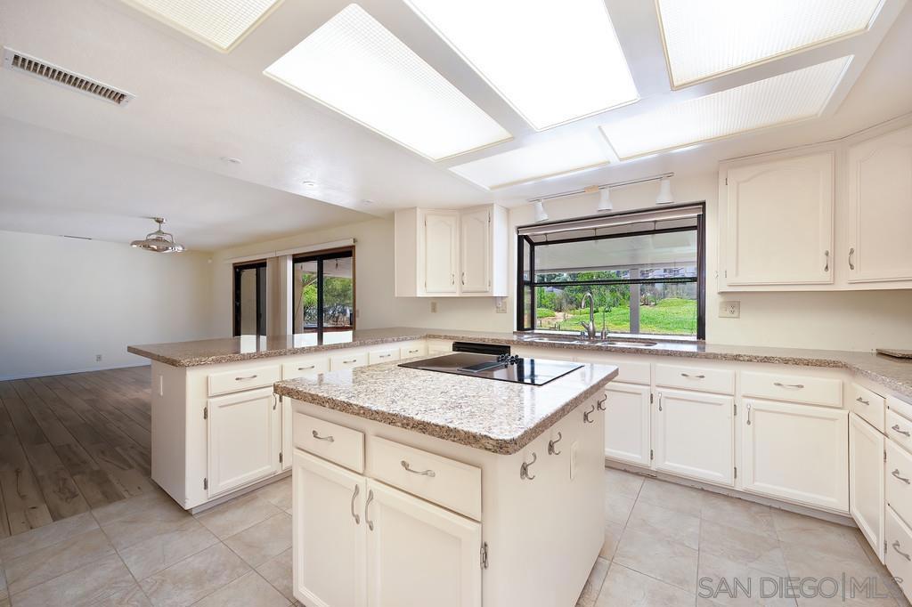 Ramona - Residential