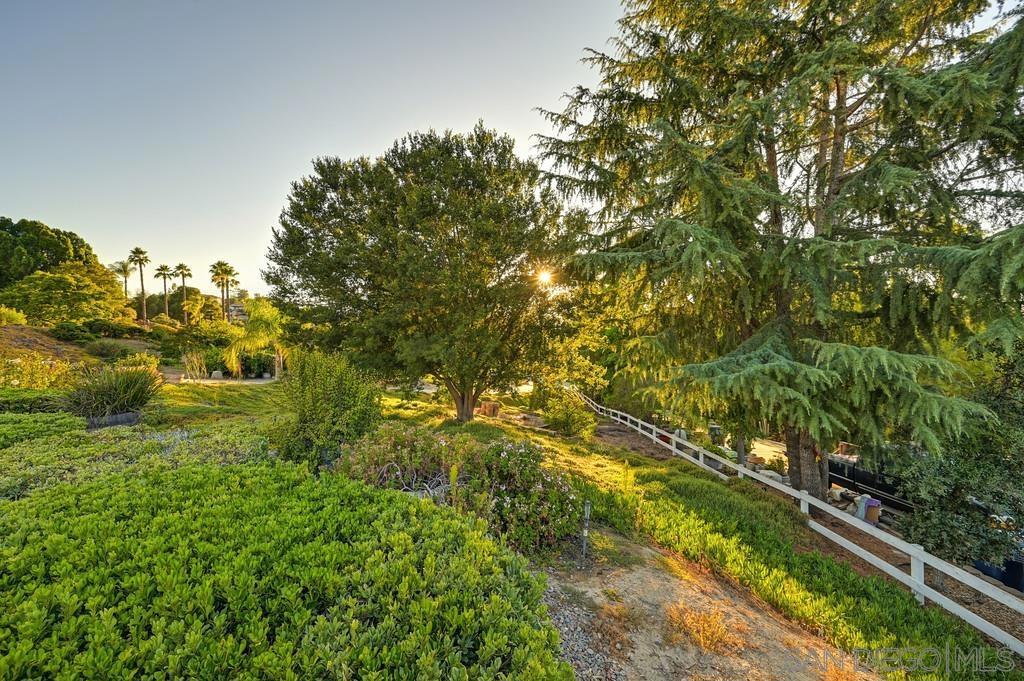 Ramona - Residential