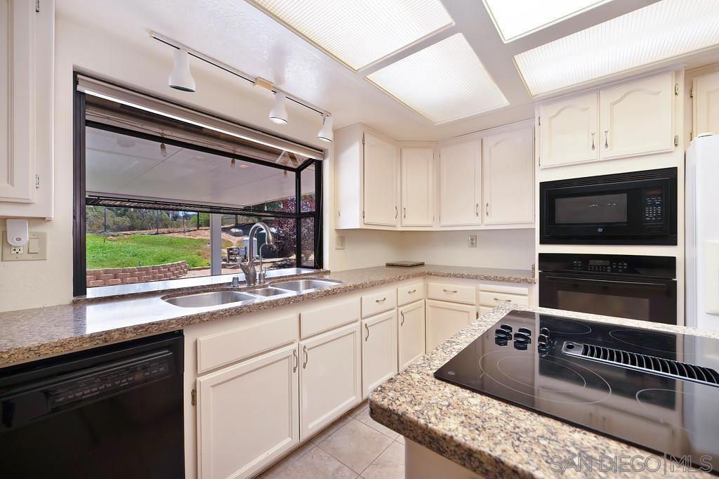 Ramona - Residential