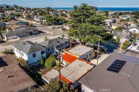 Tiny photo for 542 Kern Avenue, Morro Bay, CA 93442 (MLS # SC26096690)