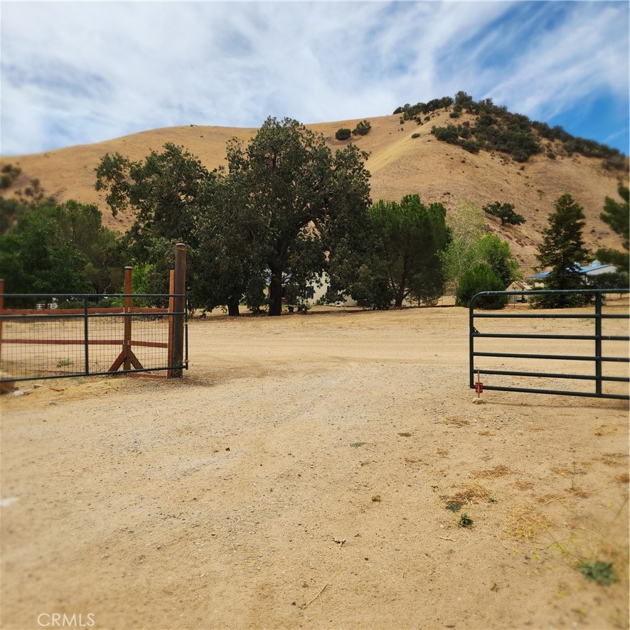 401 Lance Avenue