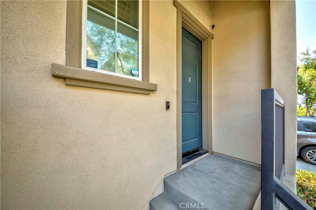 1122 Gardiner Lane