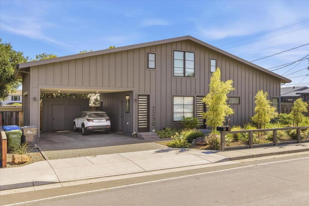 2228 Capitola Road