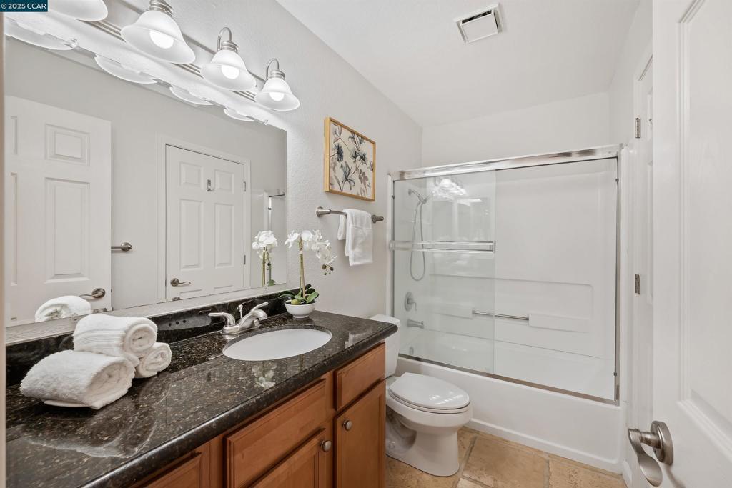 CRESTVIEW - Residential