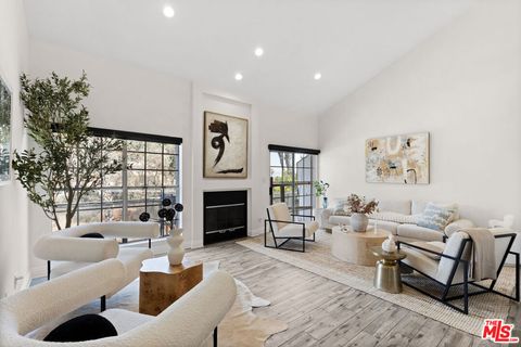 Photo of 3824 Stocker Street #4, View Park, CA 90008 (MLS # 26796781)