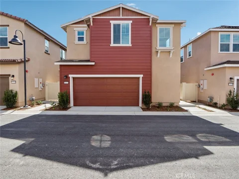 MLS: OC26165166