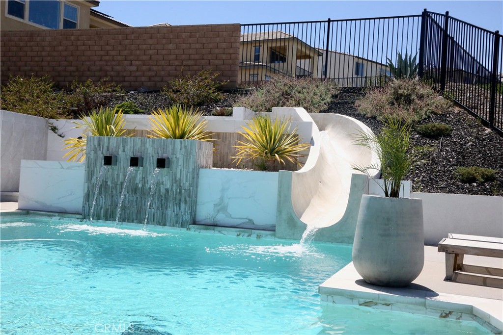Sierra Bella - Residential