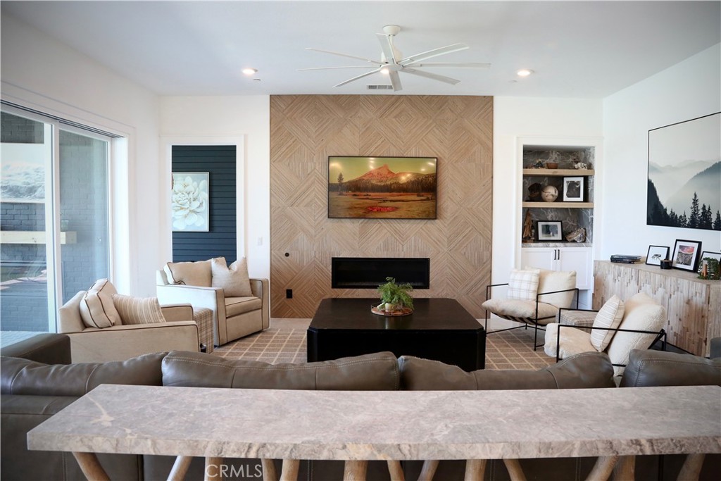 Sierra Bella - Residential