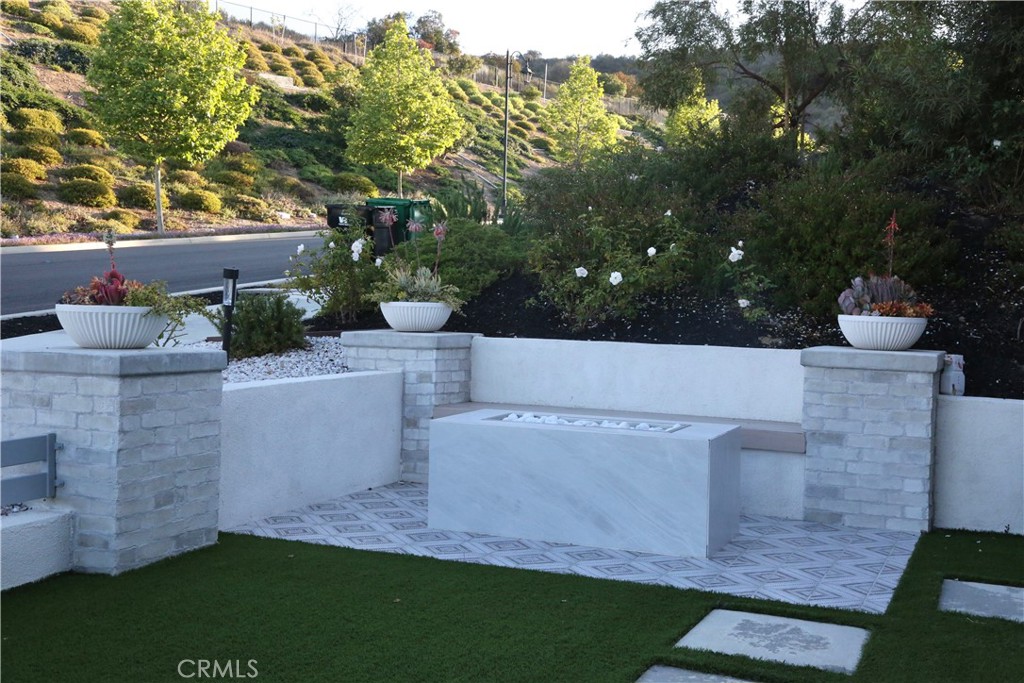 2493 Sierra Bella Drive